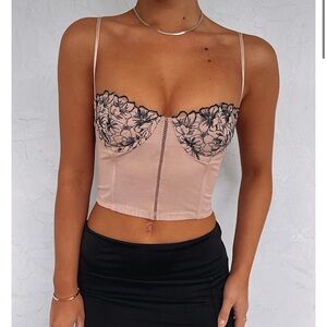 Unforgettable Bustier Nude